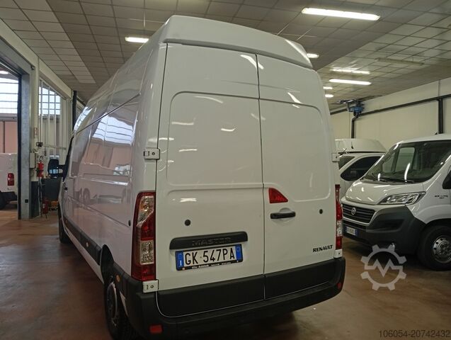 Transporter mit langem Radstand Renault Master L