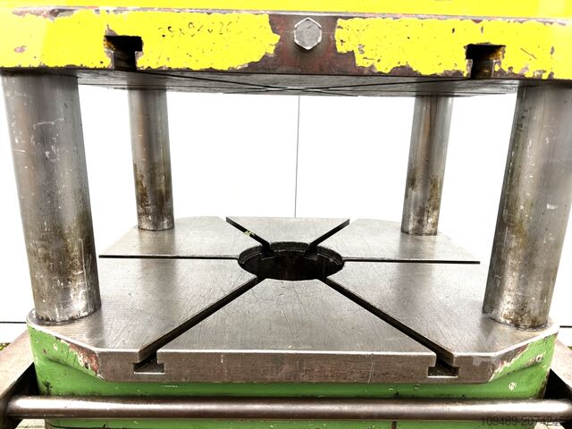 Hand spindle press / ACHTERM. SP60/670 Achtermann & Co. Stuttgart SP 60 / 670