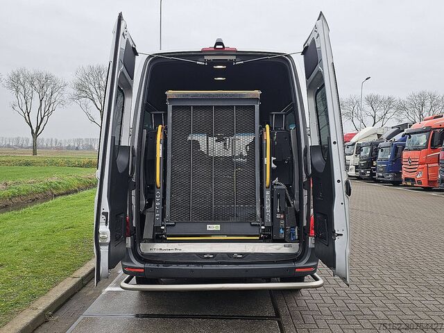 Passenger transportation MERCEDES-BENZ SPRINTER 314 rolstoel EURO6
