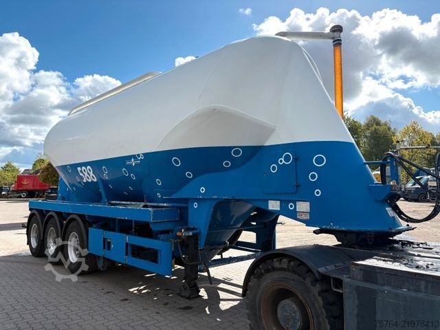 Tanker semitrailer SPITZER 34.000 Liter/4000 L Vogelsangpumpe/Gelenkt