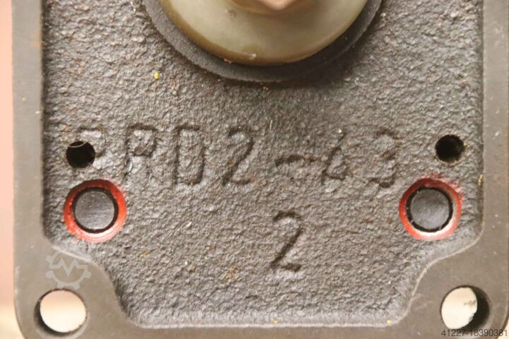 Triple hydraulic pump TK ZZ E P 0012 / 32 A P 0168 / TK11/11/6SF