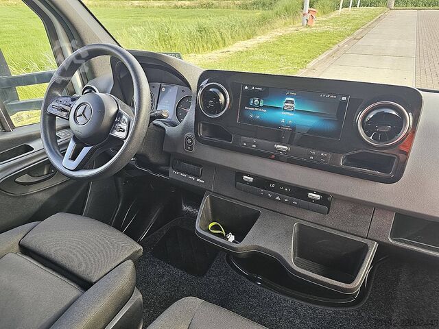 Reefer van MERCEDES-BENZ SPRINTER 516 Frigo Thermoking