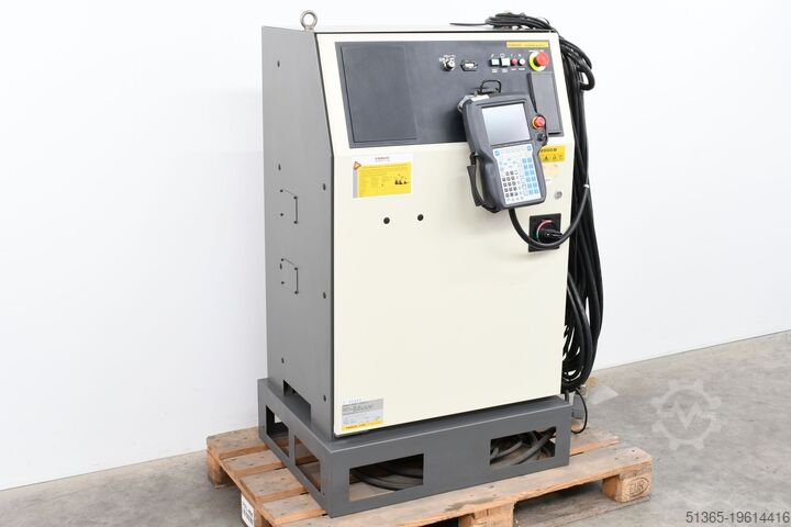 Industrial robot FANUC R-2000iB/210F A05B-1329-B205
