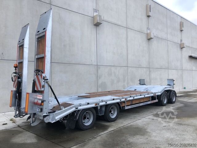 Tieflader Anhänger Möslein T 4 VB H1 neuer 4 Achs Tieflader hydraulischen Rampen
