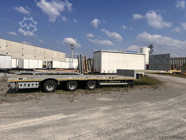 Tieflader-Sattelauflieger Möslein ST 3 Plato 8,7  3 Achs Satteltieflader Plato 45 t GGfür Fertigteile, Baumaschinen