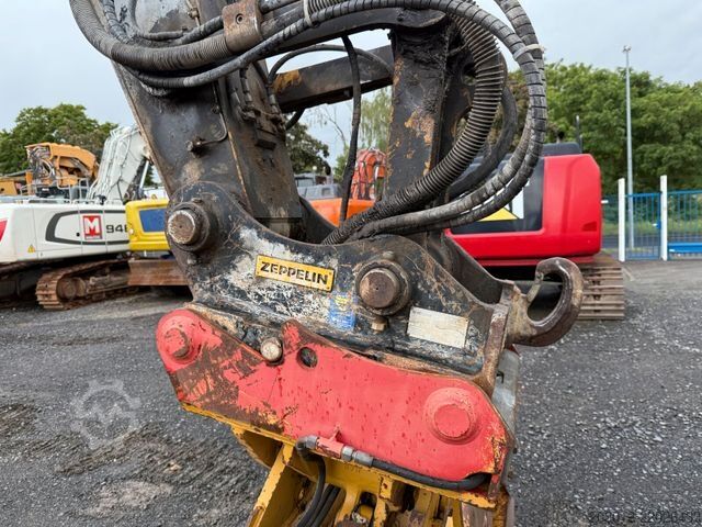 Chain excavator CATERPILLAR 320 Kettenbagger 22,1 Ton *8.100 H