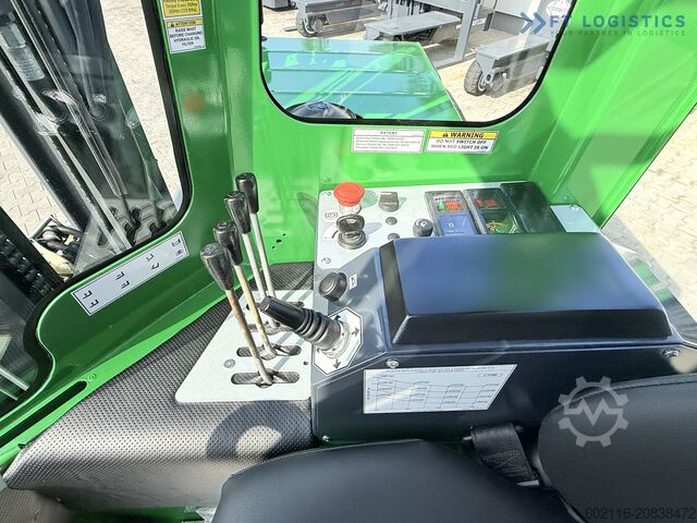 Vierwegestapler Combilift C2500 TRIPLEX 4900 Width: 1900 mm GAS