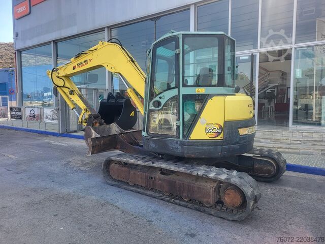 Mini excavator with rubber tracks Yanmar ViO75-A