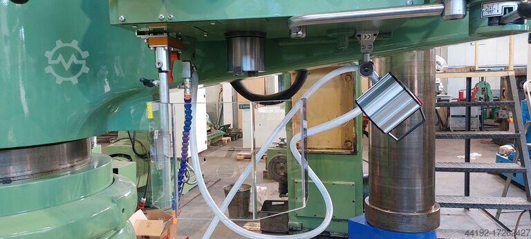 Radial drilling machine STANKOIMPORT 2A576