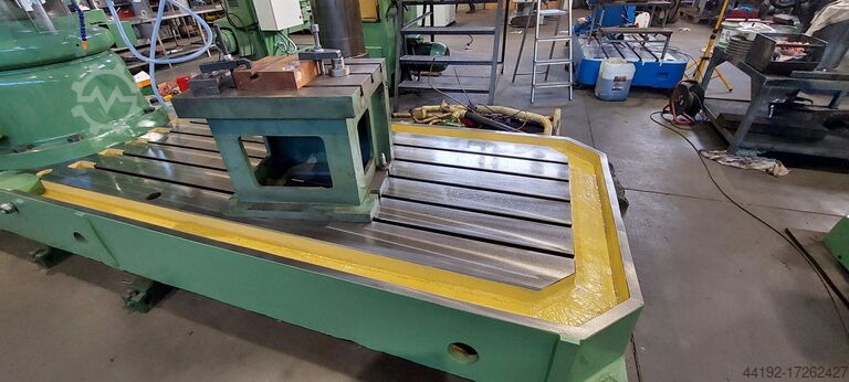 Radial drilling machine STANKOIMPORT 2A576