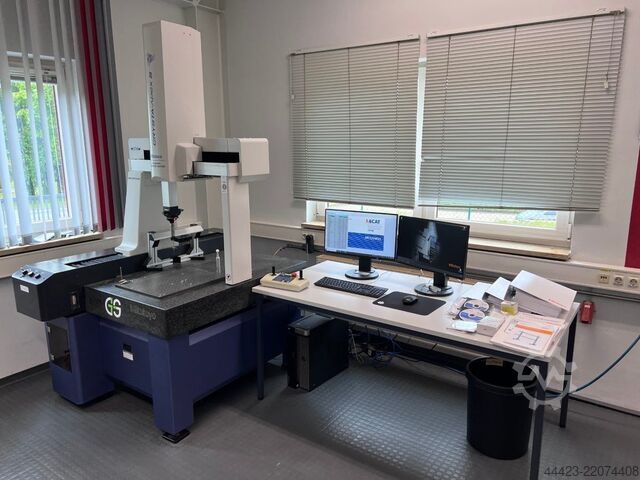 Messmaschine Mitutoyo CRYSTA-Apex S574