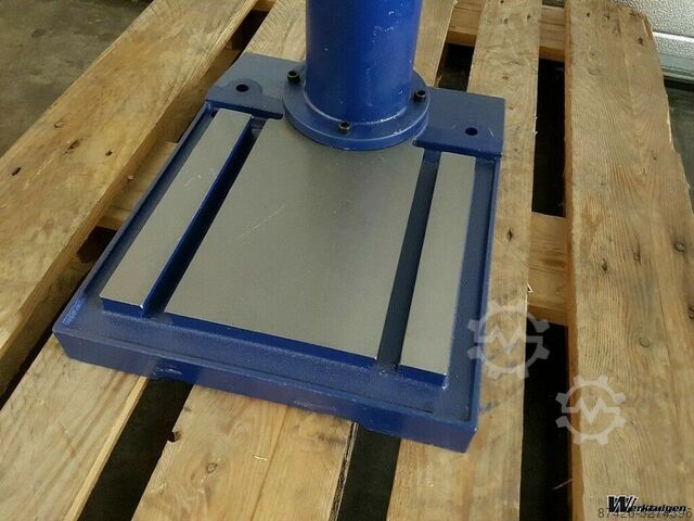 Belt driven pilar drill Rogi RD25