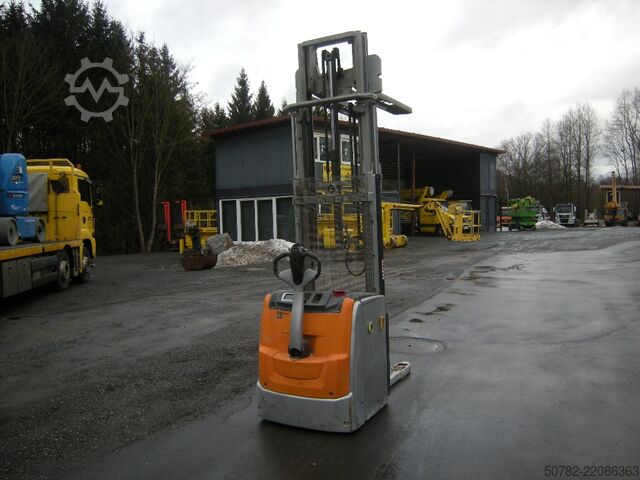 Pallet Stackers Pallet Stackers Still EXV 16I