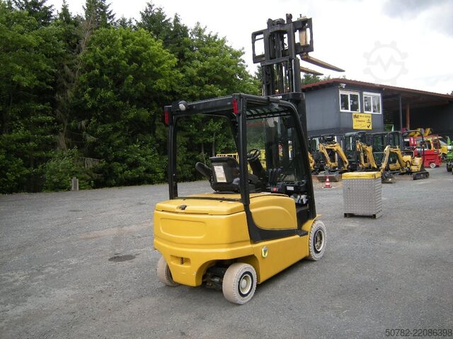 Electric - 4 wheels Yale ERP35VL E2395 Elektro