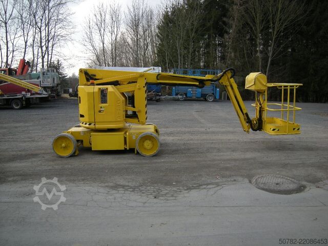 Articulating boom Genie Z34/22N