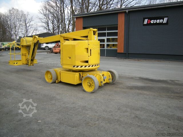 Articulating boom Genie Z34/22N