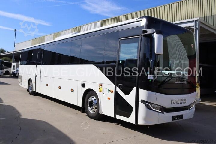 Motor coach Iveco Evadys / 12m / Full Options / Almost new