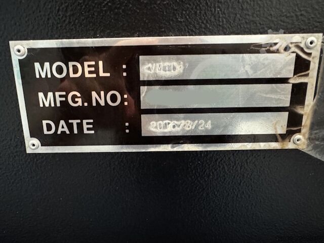 Used machining center HURCO VM 10 i