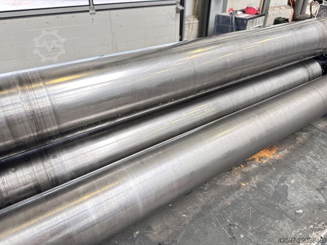 Motor-driven 4-roll plate bending machine Sahinler 4RM 10-130 HRC