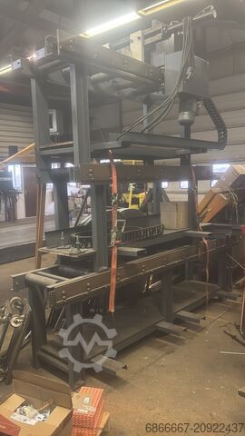 Band saw Vol automatisc Verticale lintzaag Bauer Bauer VG 320 ST