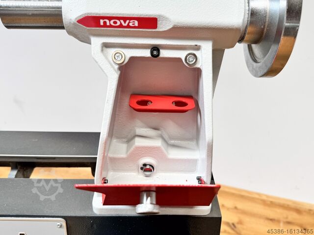 Woodturning machine / lathe Teknatool NOVA NEBULA 230 DVR