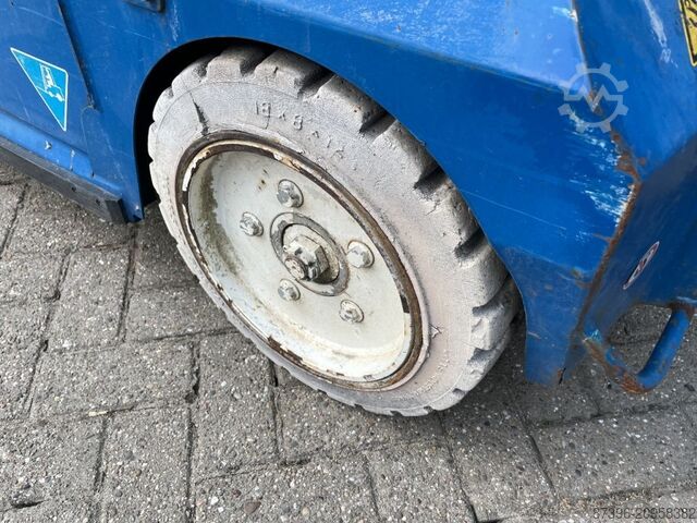 Scissor lift Liftlux PB Lift S171-12E hoogwerker Schaarhoogwerker