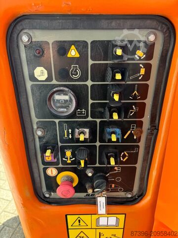 Articulated boom lift JLG E400AJPN Hoogwerker Knikarmhoogwerker