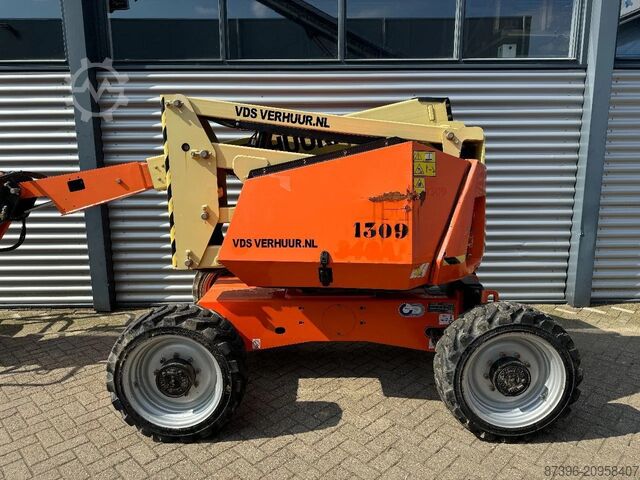 Articulated boom lift JLG 340AJ Hoogwerker Knikarmhoogwerker