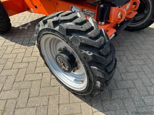 Articulated boom lift JLG 340AJ Hoogwerker Knikarmhoogwerker