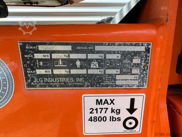 Articulated boom lift JLG 340AJ Hoogwerker Knikarmhoogwerker