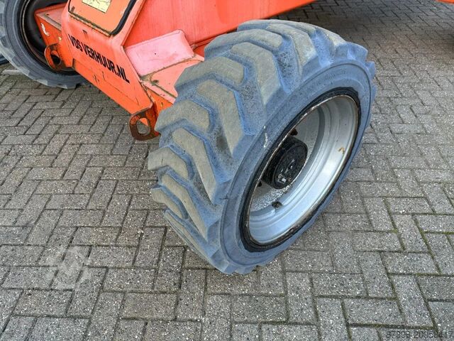 Telescopic boom lift JLG E600JP Hoogwerker Telescoophoogwerker