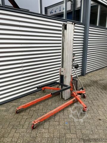 Construction lift Genie SLC-24 Materiaallift kanaallift