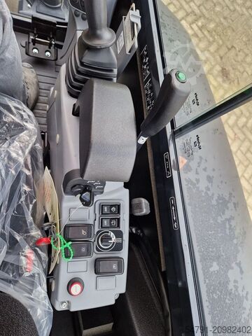 Mini excavator Kubota KX027-4 Hi-spec (NIEUW)