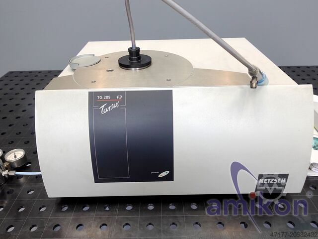 Thermogravimetric analyzer (TGA) NETZSCH TG 209 F3 Tarsus Analysegerät TGA