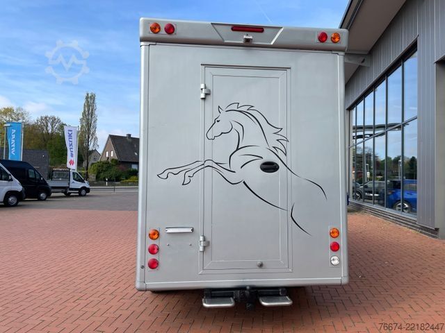 Viehtransporter OPEL Movano 3.0 Pferdetr. Klima,AHK,Luftfederung