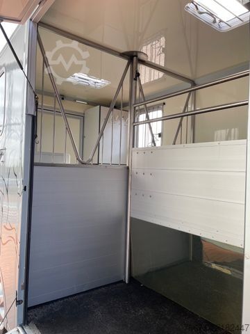 Viehtransporter OPEL Movano 3.0 Pferdetr. Klima,AHK,Luftfederung