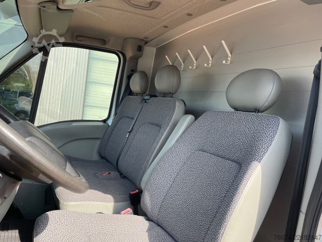 Viehtransporter OPEL Movano 3.0 Pferdetr. Klima,AHK,Luftfederung