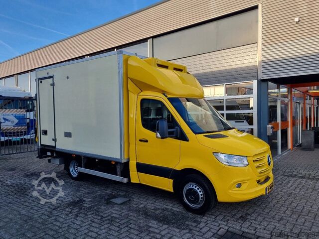 Refrigerated/freezer transport (closed box) Mercedes-Benz Sprinter 516 CDI Kuhlkoffer MT LBW -20C/+20C Ko...