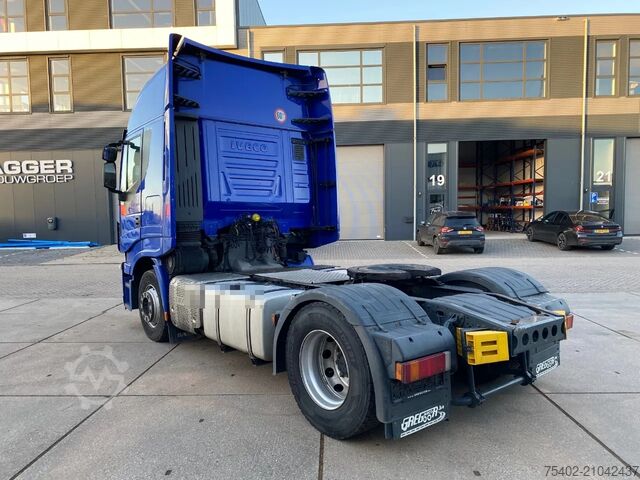 Standard tractor Iveco Stralis 460 / 2x Tank / Automatic