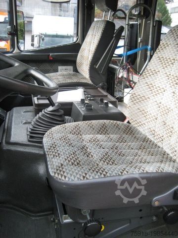 Other MERCEDES-BENZ SK 1222 AF 4x4 Feuerwehr LF16 *18.000 KM/TÜV+SP*