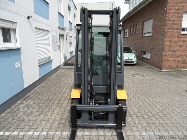 Treibgasstapler Jungheinrich TFG 425s - Front-Dach-Heckscheibe
