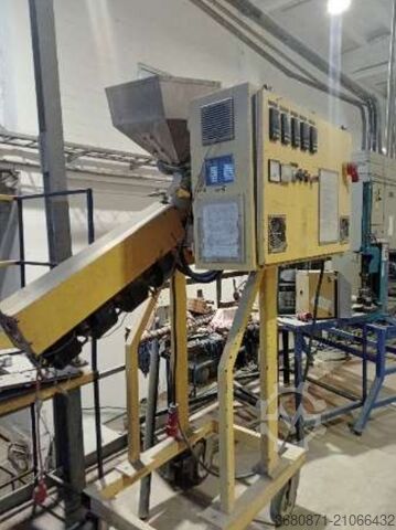 2x Produktionslinie mit BA105 AMUT co-ex  2x Linia produkcyjna z BA105 AMUT