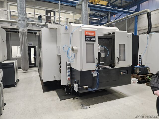 Horizontal Bearbeitungszentrum MAZAK HCN 5000