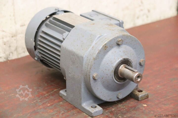 Geared motor 0.18 kW 74 rpm SEW-Eurodrive R32DT63N4