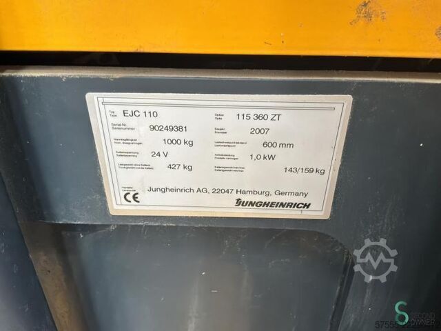 Stacker Jungheinrich EJC 110