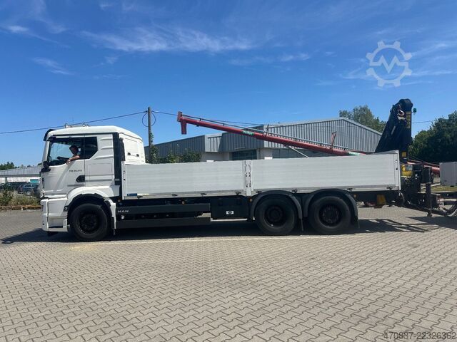 Flatbed truck MAN TGX 26.470 6x2  Palfinger PK 18500 Funk + Hänger