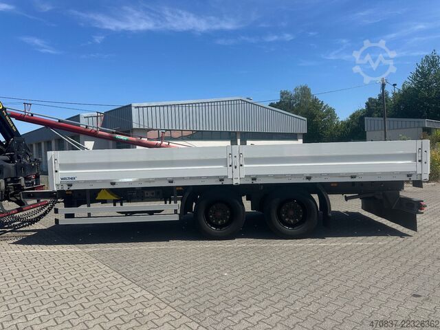 Flatbed truck MAN TGX 26.470 6x2  Palfinger PK 18500 Funk + Hänger