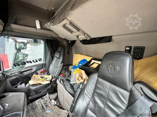 Viehtransporter LKW SCANIA S500 4x2 LL 3.Stock Finkl Viehwagen *unfall*