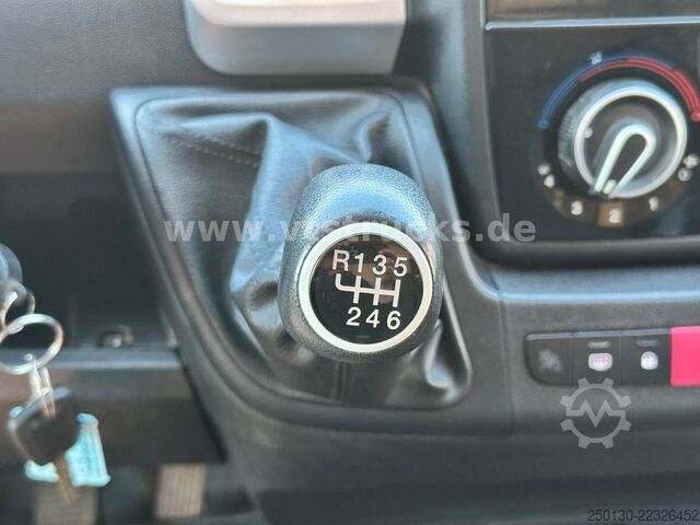 High top van FIAT Ducato Kasten 35 140 L2H2 Sortimo Fahrzeugregal