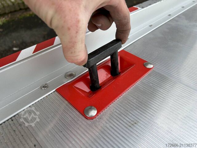 Autotransporter Vezeko IMOLA 35.47 RACE MASTER | HANDSEILWINDE 542X209CM 3500KG AUTOTRAILER